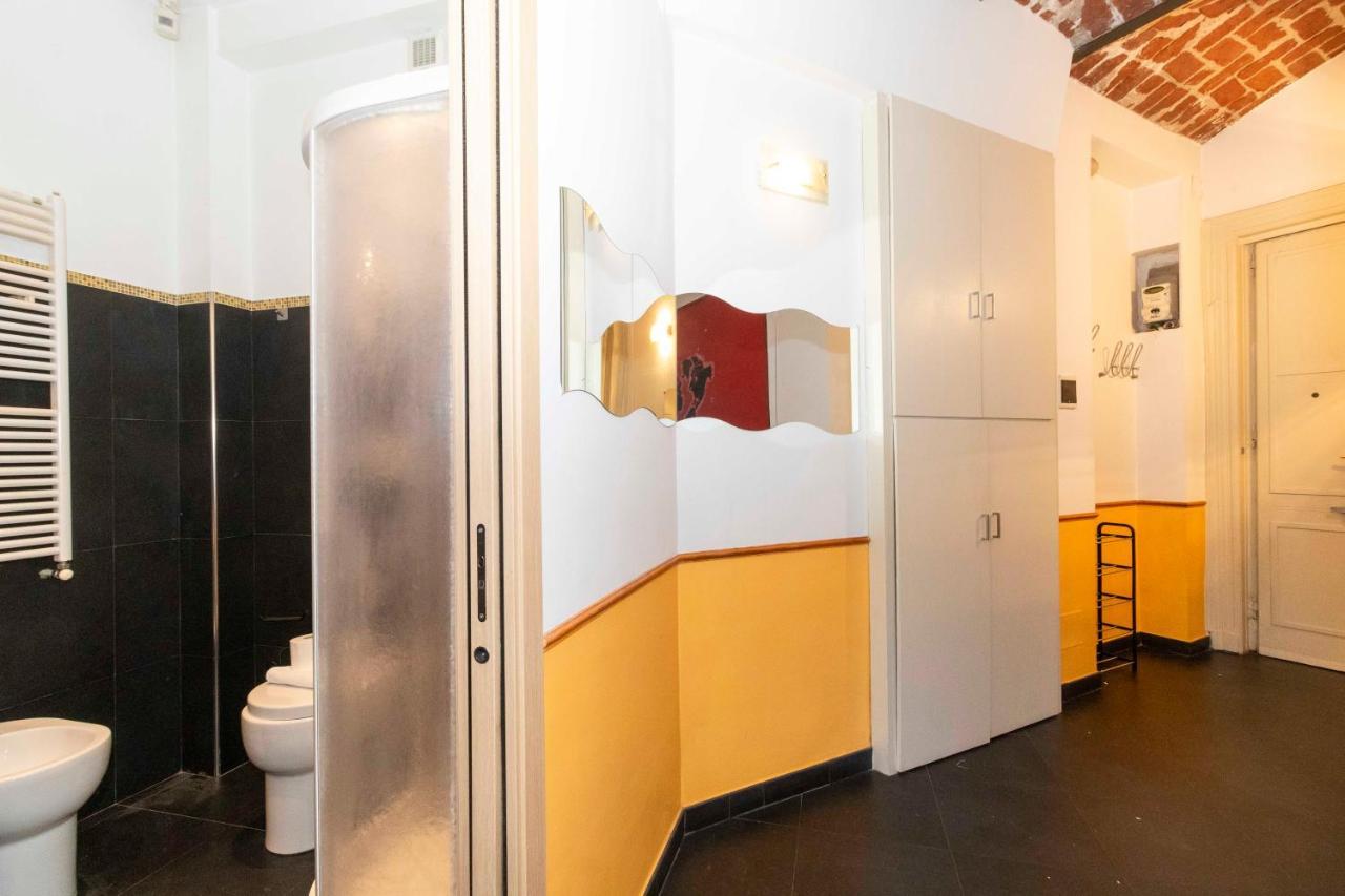 Colourful & Cozy Apartment Cenisia Torino Esterno foto