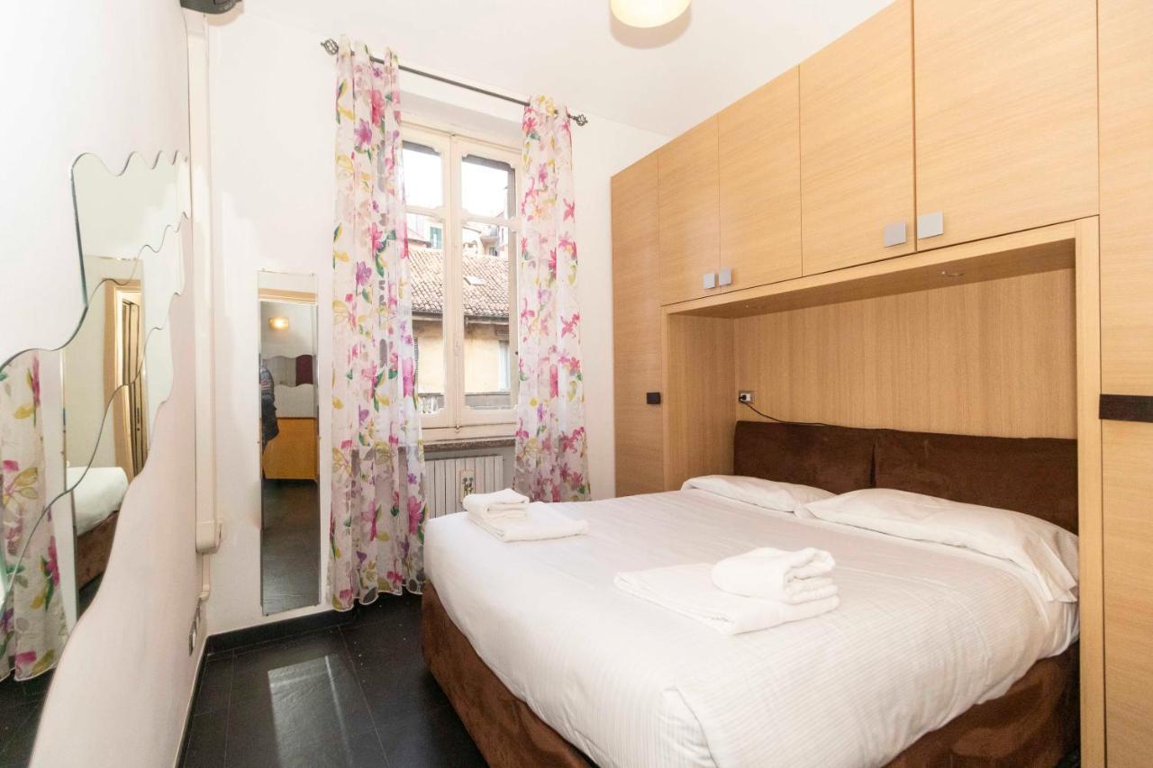 Colourful & Cozy Apartment Cenisia Torino Esterno foto
