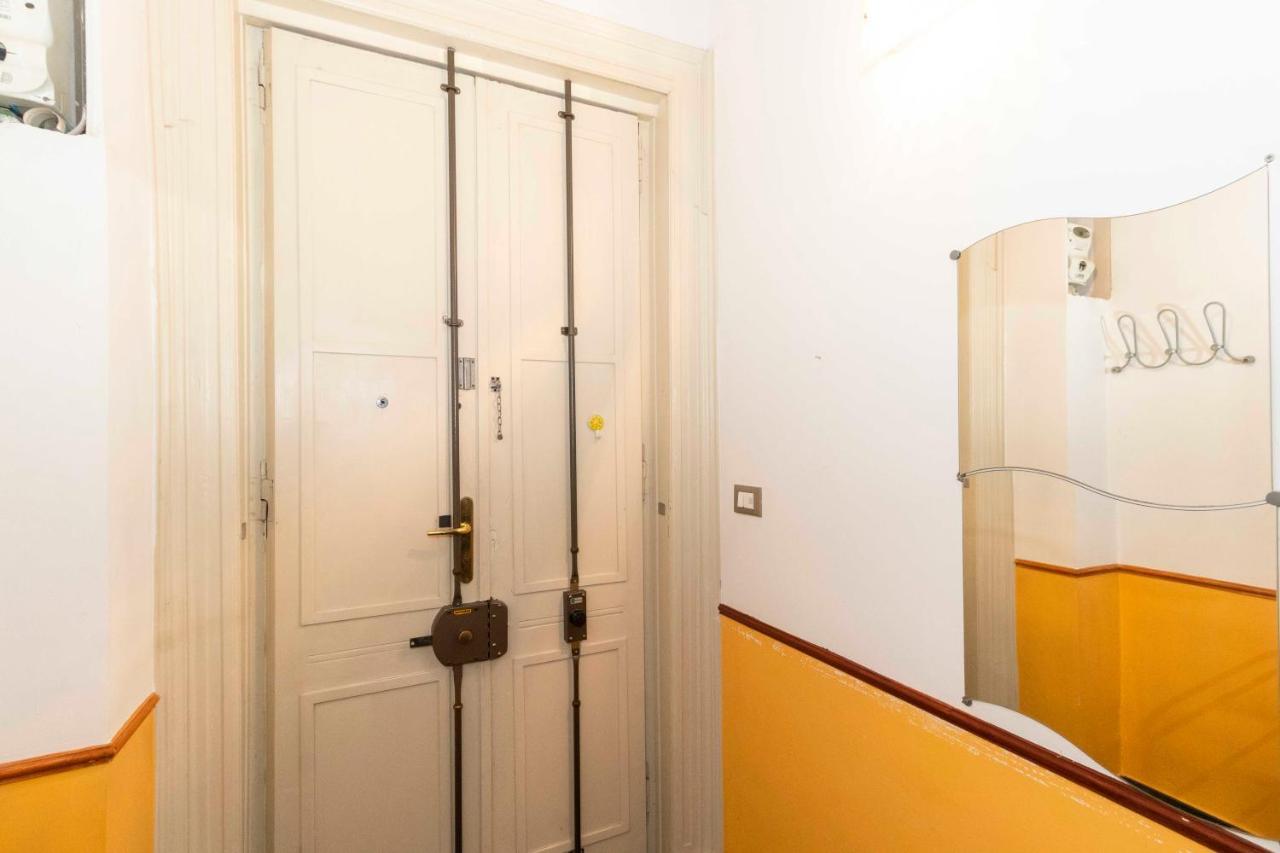 Colourful & Cozy Apartment Cenisia Torino Esterno foto
